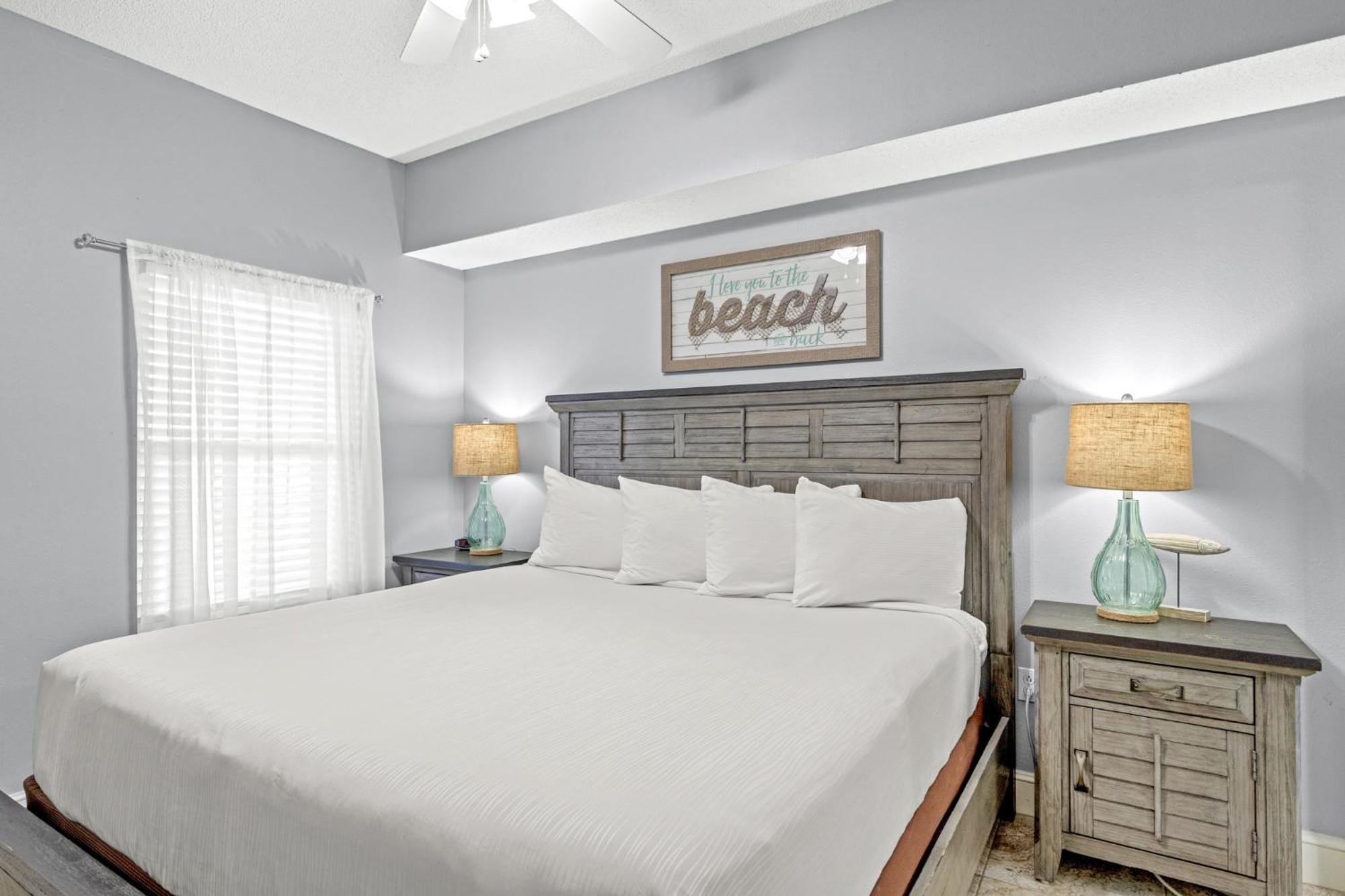 Official Majestic Beach Resort - Over 60 Units - All Ocean Front, Panama City Beach, Fl Экстерьер фото