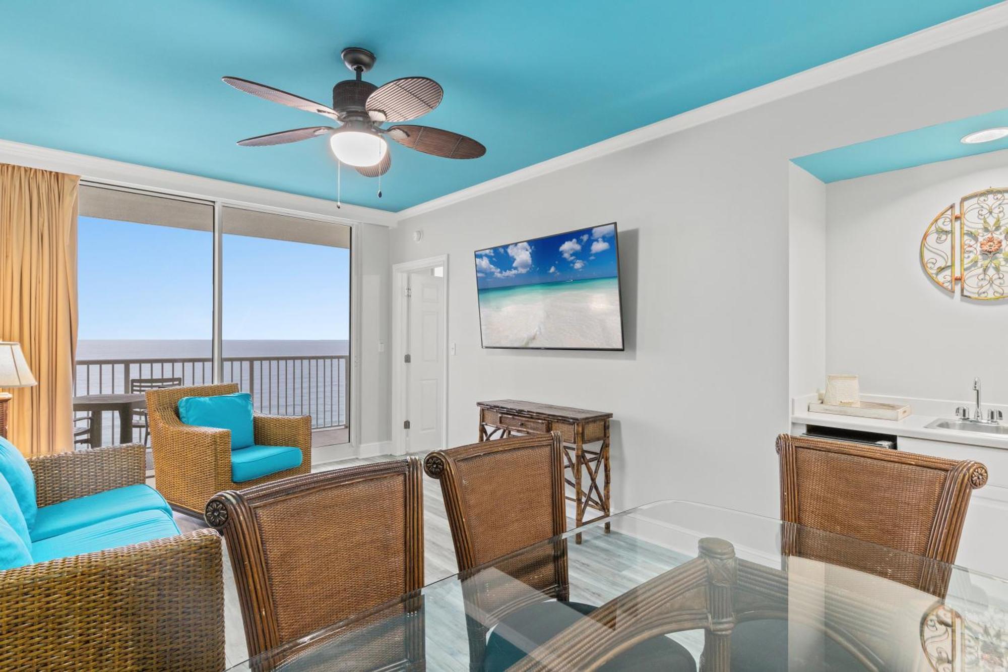 Official Majestic Beach Resort - Over 60 Units - All Ocean Front, Panama City Beach, Fl Номер фото