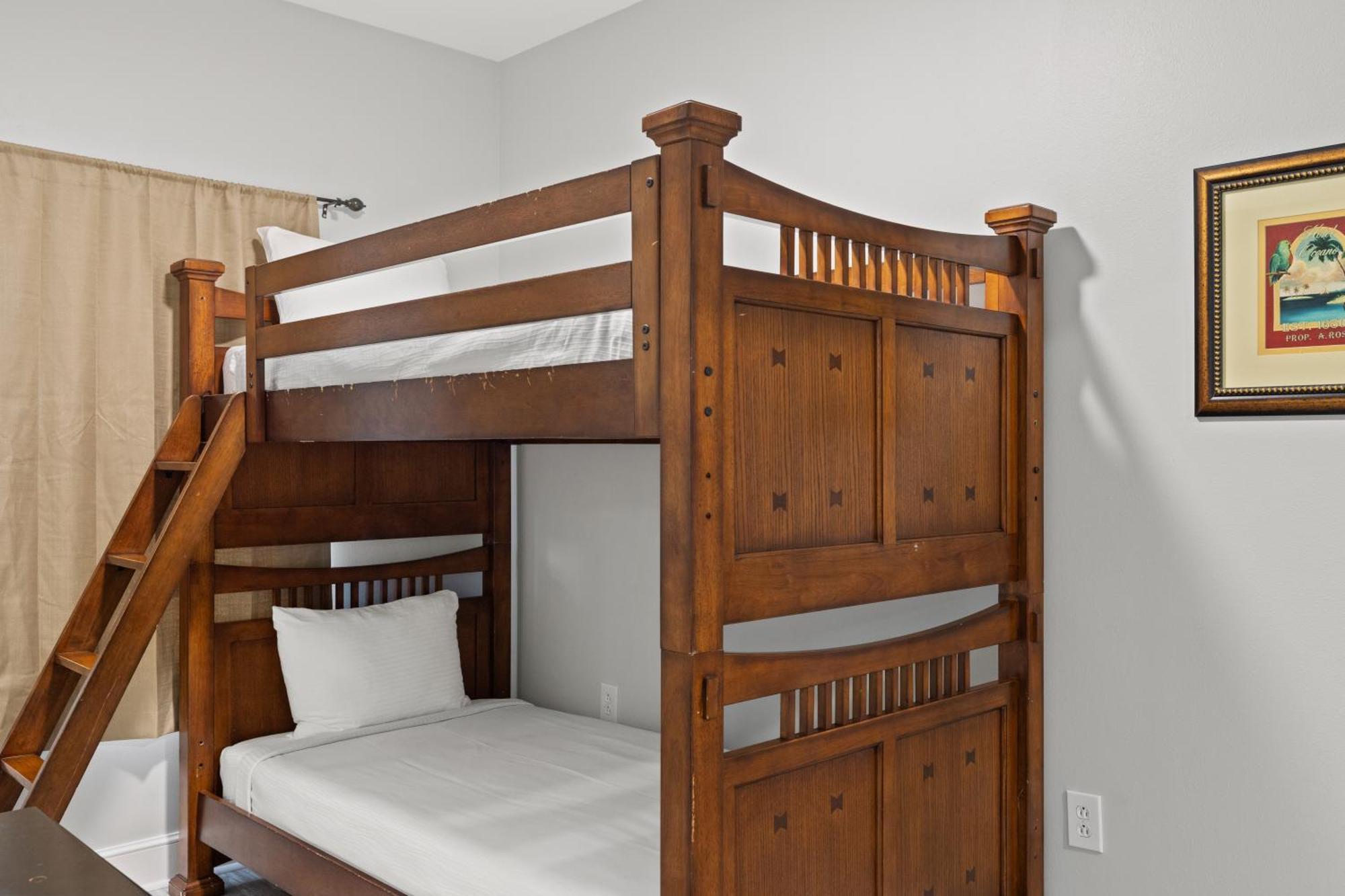 Official Majestic Beach Resort - Over 60 Units - All Ocean Front, Panama City Beach, Fl Номер фото