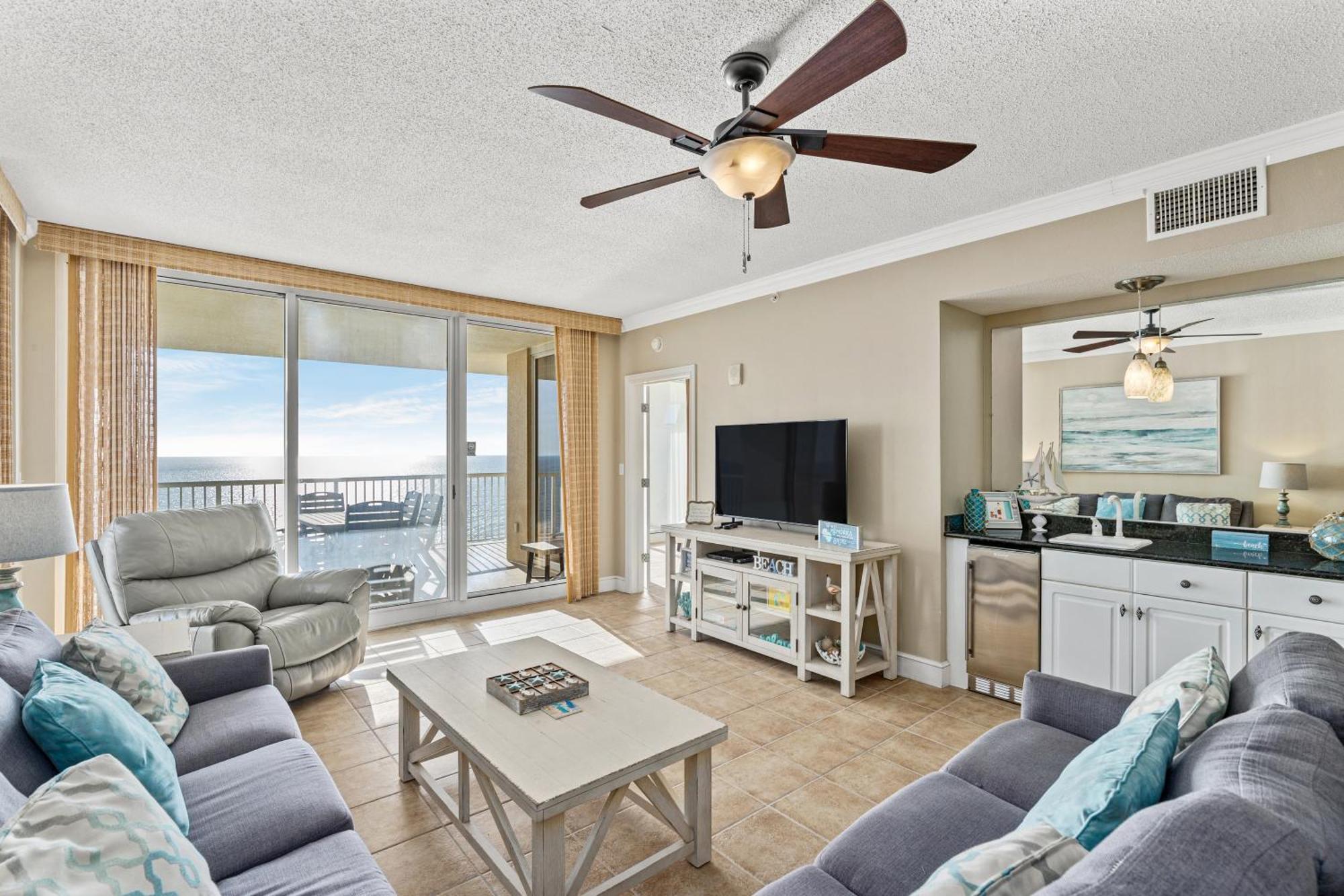 Official Majestic Beach Resort - Over 60 Units - All Ocean Front, Panama City Beach, Fl Экстерьер фото
